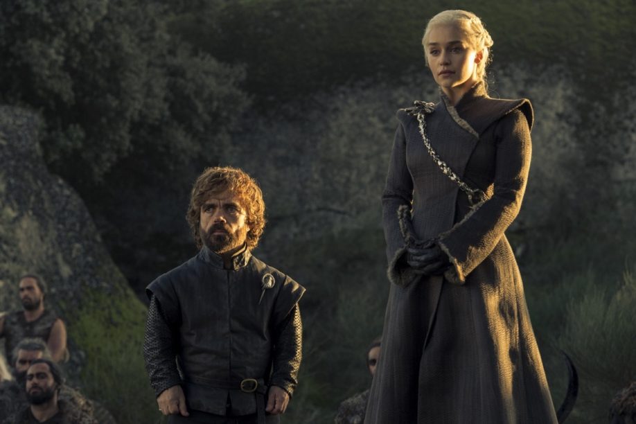 Tyrion Lannister et Daenerys Targaryen. Peter Dinklage, Emilia Clarke; (Crédit : Macall B. Polay/HBO).